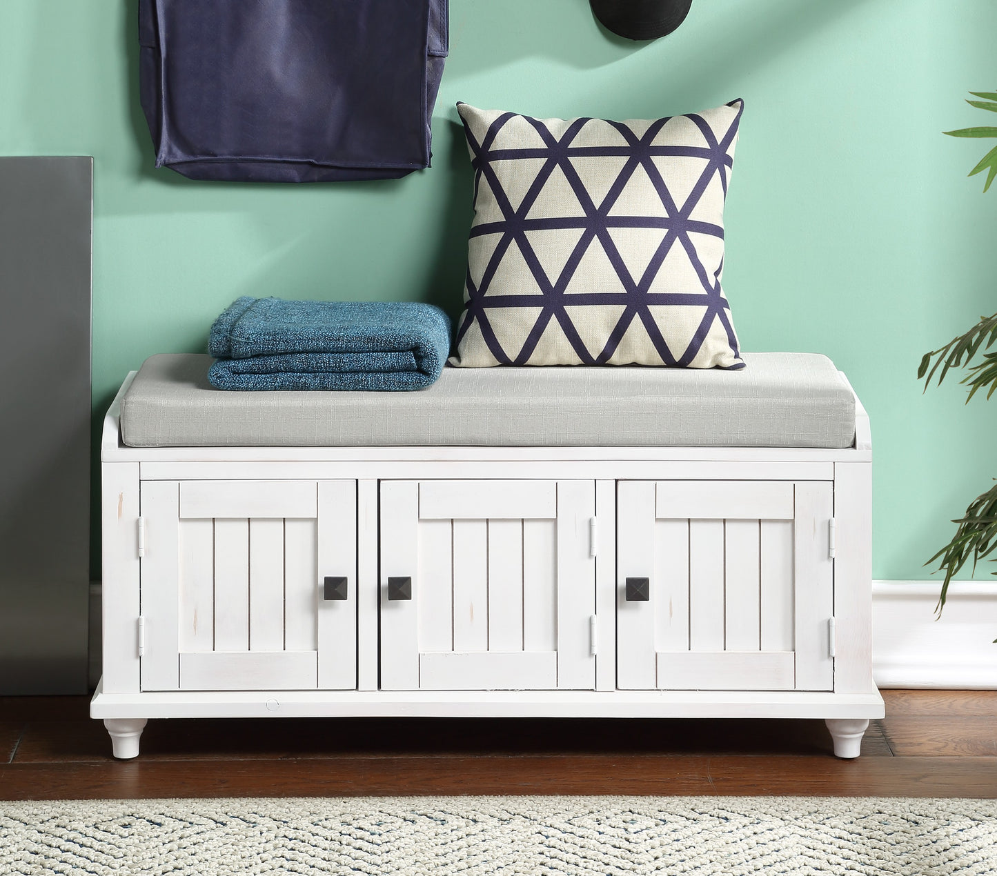 Homes Collection Wood Storage Bench with 2 Cabinets